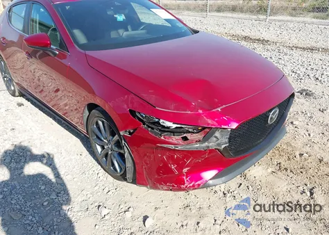 2019 Mazda Mazda3 z USA, uszkodzony, nr VIN JM1BPBJM0K1141004